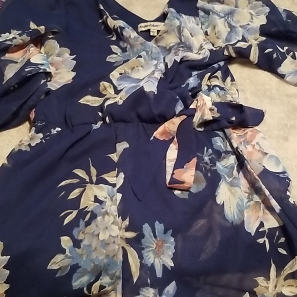 Romper - Picture 1 of 1